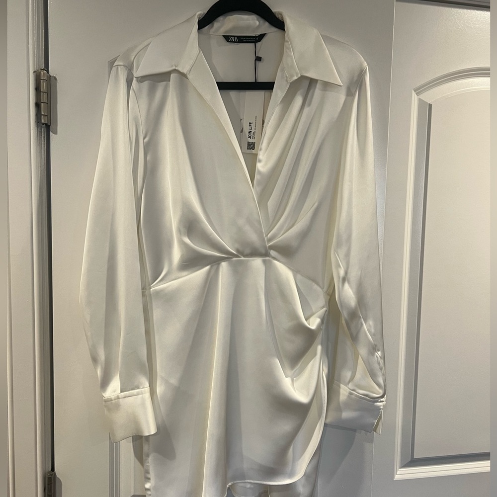 NWT Zara short satin effect dress